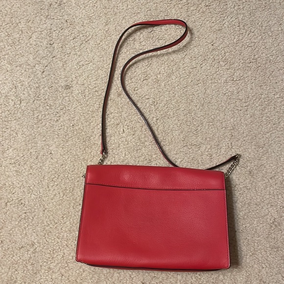 Red Kate spade purse - Picture 2 of 3